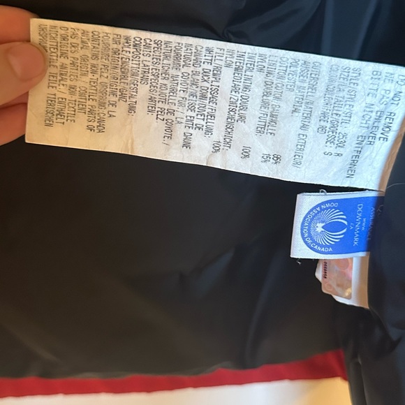 Canada Goose - Red Montebello Parka Winter Coat - Size Small - Picture 16 of 16